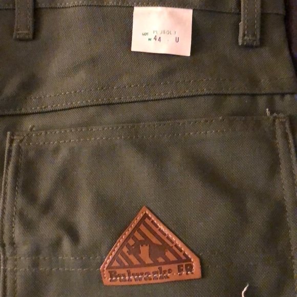 2 bulwark work pants the price is for 2 pants - Picture 2 of 5
